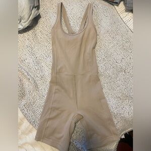 TnAction romper